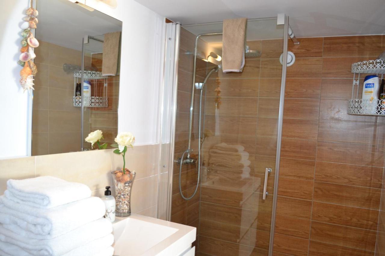 APPARTEMENT LES HIRONDELLES 2KM PLAGE-WiFI-JARDIN-PARKING-DRAPS ET SERVIETTES Hendaye Exterior foto